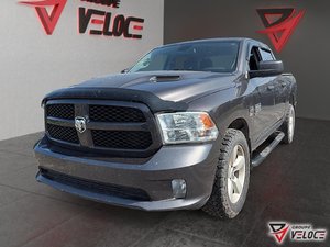 Ram 1500 Classic Express**CREW CAB** 2022