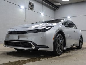 Toyota Prius Plug-In Hybrid SE 2025