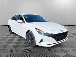 2022 Hyundai Elantra Preferred FWD