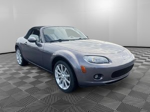 2008 Mazda MX-5 Miata Convertible GT