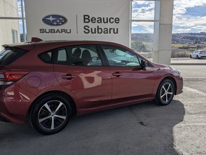 2022 Subaru Impreza Touring 5-door CVT w-EyeSight