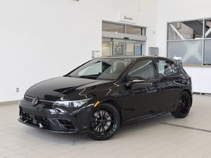 Volkswagen Golf R BLACK EDITION+AKKRAPOVIC 2026