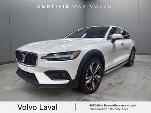 Volvo V60 Cross Country Ultimate 2024