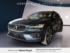 Volvo V60 Cross Country  2021