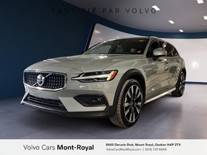 2024 Volvo V60 Cross Country Ultimate