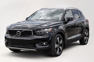 Volvo XC40 T5 AWD Momentum 2022