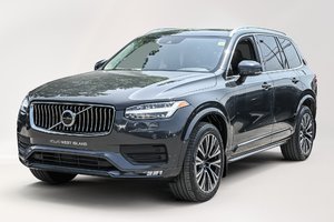 2021 Volvo XC90 T6 AWD Momentum (7-Seat)