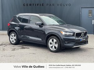 Volvo XC40 T5 AWD Momentum Plus Package 2020