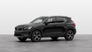 2025 Volvo XC40 CORE BRIGHT THEME