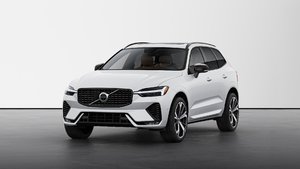 2025 Volvo XC60 B5 ULTRA DARK B5 ULTRA DARK