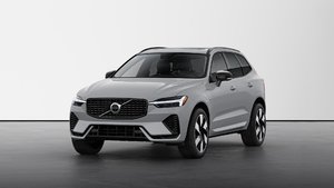 Volvo XC60 Plug-in Hybrid PLUS DARK THEME 2025