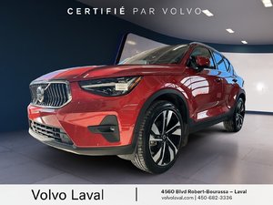 2024 Volvo XC40 B5 AWD Plus Bright Theme