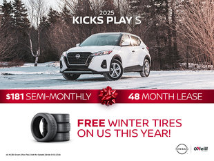 The 2025 Nissan Kicks Play S