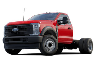 2024 FORD F-600 CHASSIS CAB XLT photo-1