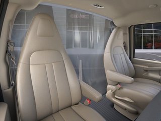2025 GMC SAVANA CUTAWAY 4500 WT 177'' in Charlemagne, Quebec - 6 - w320h240px