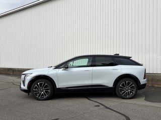 2027 Cadillac Optiq in Joliette, Quebec - 3 - w320h240px