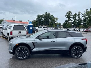 Chevrolet Blazer EV  2024 à Joliette, Québec - 3 - w320h240px