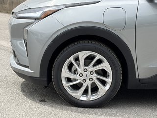 2027 Chevrolet Bolt in Joliette, Quebec - 6 - w320h240px