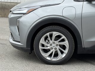 Chevrolet Bolt  2027 à Joliette, Québec - 6 - w320h240px
