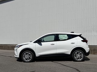2027 Chevrolet Bolt in Joliette, Quebec - 3 - w320h240px
