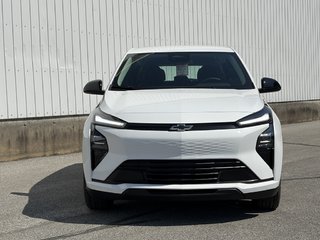 2027 Chevrolet Bolt in Joliette, Quebec - 2 - w320h240px
