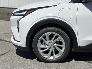 Chevrolet Bolt  2027 à Joliette, Québec - 6 - w320h240px