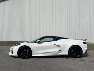 Chevrolet Corvette E-Ray  2026 à Joliette, Québec - 3 - w320h240px