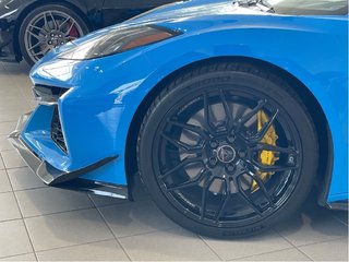 Chevrolet Corvette Z06  2025 à Joliette, Québec - 6 - w320h240px