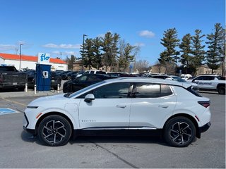 Chevrolet Equinox EV  2025 à Joliette, Québec - 3 - w320h240px