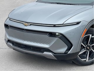 2025 Chevrolet Equinox EV in Joliette, Quebec - 6 - w320h240px