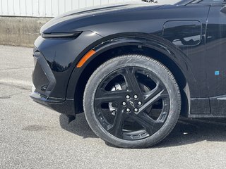 2026 Chevrolet Equinox EV in Joliette, Quebec - 6 - w320h240px
