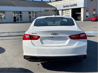 2024 Chevrolet Malibu in Joliette, Quebec - 5 - w320h240px