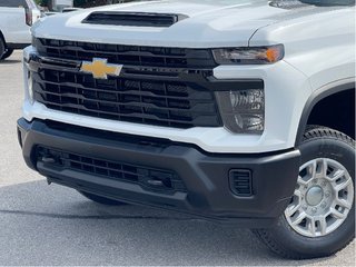 Chevrolet SILVERADO 2500 4RM WT REG  2026 à Joliette, Québec - 6 - w320h240px