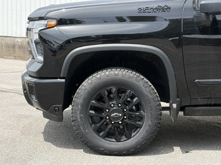 2026 Chevrolet Silverado 2500 HD in Joliette, Quebec - 6 - w320h240px