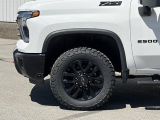 2026 Chevrolet Silverado 2500 HD in Joliette, Quebec - 6 - w320h240px