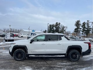 2025 Chevrolet Silverado EV in Joliette, Quebec - 3 - w320h240px