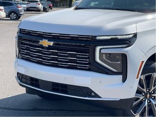 2025 Chevrolet Suburban in Joliette, Quebec - 6 - w320h240px