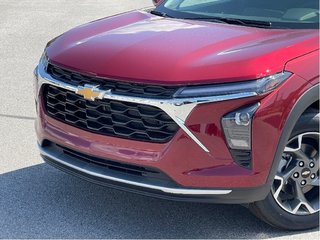 2025 Chevrolet Trax in Joliette, Quebec - 6 - w320h240px