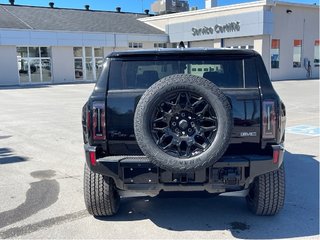2025 GMC HUMMER EV SUV in Joliette, Quebec - 5 - w320h240px