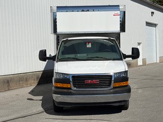 2026 GMC Savana Cutaway 3500 in Joliette, Quebec - 2 - w320h240px