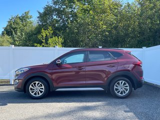 Hyundai Tucson SE | Roof | Leather | Cam | USB 2017 à Saint John, Nouveau-Brunswick - 6 - w320h240px