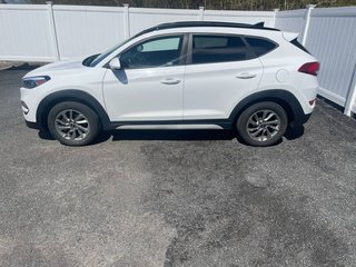 2018 Hyundai Tucson SE | Leather |Sunroof |Cam | USB in Saint John, New Brunswick - 6 - w320h240px