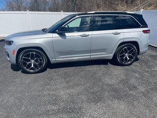 2023  Grand Cherokee Summit Reserve | Leather | Roof | Warranty to 2028 in Saint John, New Brunswick - 6 - w320h240px