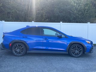 2023 Subaru WRX Sport-tech | roof | Cam | USB | Warranty to 2028