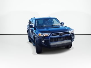 Toyota 4Runner TRD OFF ROAD | Roof | USB | Warranty to May 2022 2022 à Saint John, Nouveau-Brunswick - 4 - w320h240px