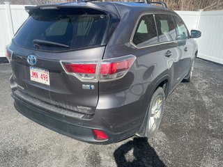 2016 Toyota Highlander hybrid in Antigonish, Nova Scotia - 3 - w320h240px
