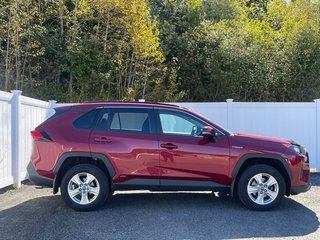 Toyota RAV4 Hybrid LE | CAM | USB | HtdSeat 2020 à Saint John, Nouveau-Brunswick - 2 - w320h240px