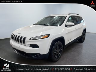 2016 Jeep Cherokee North in Amos, Quebec - 3 - w320h240px