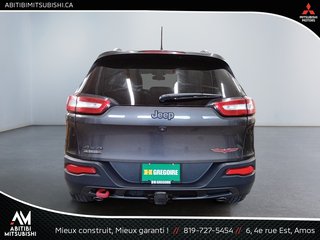 Jeep Cherokee Trailhawk 2018 à Amos, Québec - 6 - w320h240px