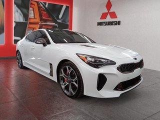 2019 Kia Stinger in Amos, Quebec - 2 - w320h240px